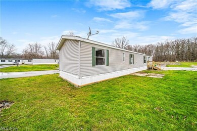 3583 Austin Rd unit 86, Geneva, OH 44041 - photo 3