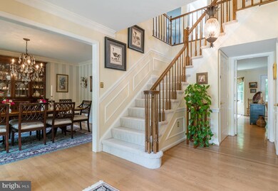 7823 Lakeland Valley Dr, Springfield, VA 22153 - photo 2