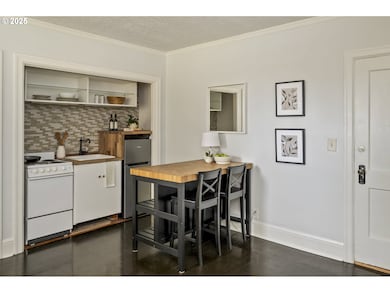 The Empress Building unit 404, Portland, OR 97209 - photo 7