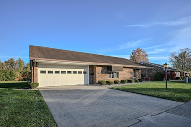 3022 Brixton Dr E, Springfield, OH 45503 - photo 2