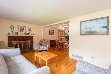 10 Howe St, Ipswich, MA 01938 - photo 6