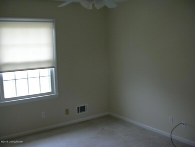 9204 Waltlee Rd, Louisville, KY 40291 - photo 7