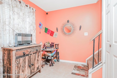 72 Eric Ln, Staten Island, NY 10308 - photo 7