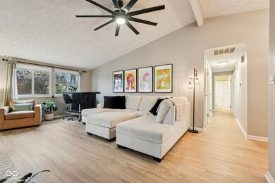 609 S Sunblest Blvd S, Fishers, IN 46038 - photo 7