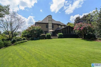 You will find the exterior details of this house t
