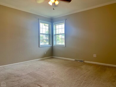 202 Rosewood Dr, Paragould, AR 72450 - photo 4