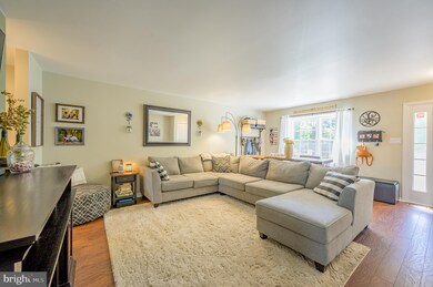 102 Coventry Pointe Ln, Pottstown, PA 19465 - photo 6