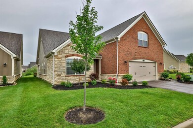 6680 Liberty Cir, Liberty Township, OH 45069 - photo 2