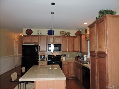 Kitchen, beautiful tile counter tops and backsplas
