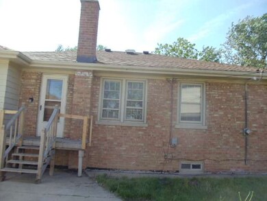 4633 Scott St, Schiller Park, IL 60176 - photo 3