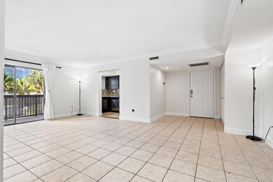 The Tennis Club II unit 200, Fort Lauderdale, FL 33311 - photo 5