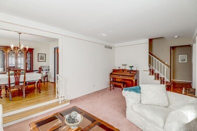See those hardwood floors in the dining room?  The