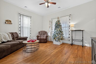 1013 S Johnstone Ave, Bartlesville, OK 74003 - photo 2