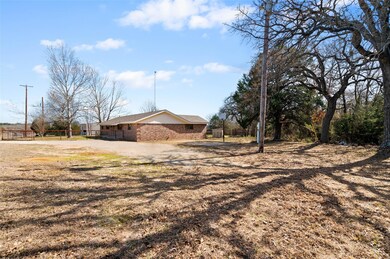 2842 N Fm 51, Decatur, TX 76234 - photo 2