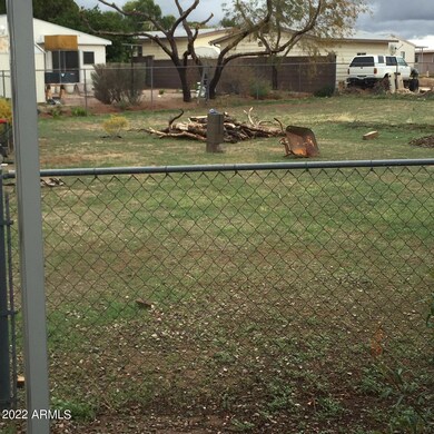 yard 2