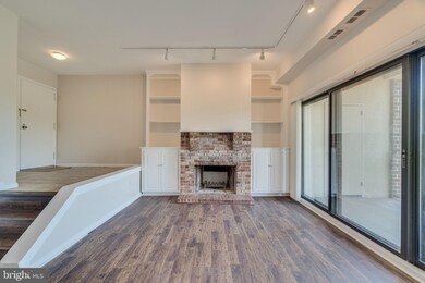 118 Roberts Ln unit 401, Alexandria, VA 22314 - photo 4