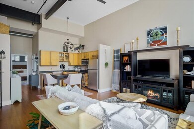 Spacious living room