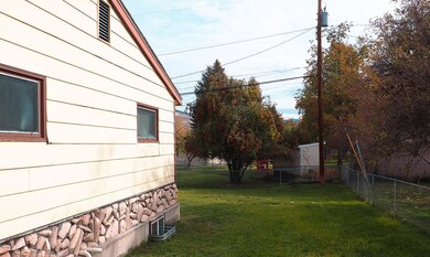northside_and_backyard copy