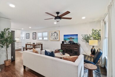 unlisted-address, Chicago, IL 60618 - photo 4