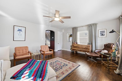 332 E Hinman Ave, Columbus, OH 43207 - photo 6