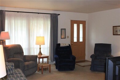 2941 Tulip Dr, Columbus, IN 47203 - photo 3