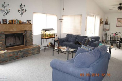 Livingroom2