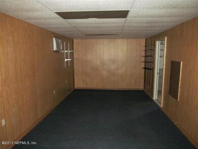 5605 Leslie Rd, Jacksonville, FL 32244 - photo 5