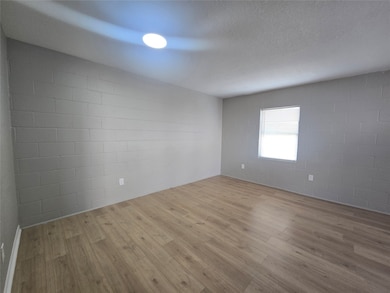 4217 Sealy St unit 10, Galveston, TX 77550 - photo 7