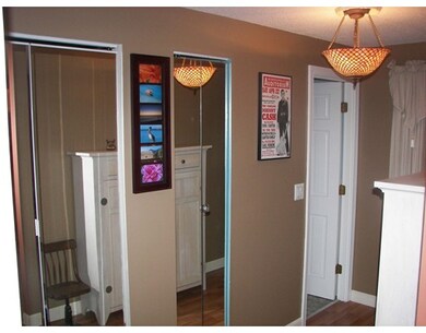 127 King St unit 205, Franklin, MA 02038 - photo 7