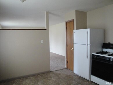 2615 Stevens Ave, Elkhart, IN 46517 - photo 5