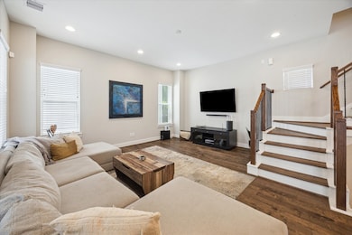 This photo showcases the spacious, open-concept ki