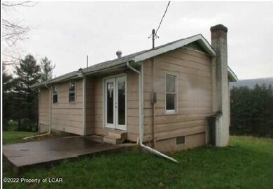 44 Gearhart Ln, Orangeville, PA 17859 - photo 4