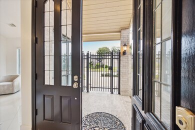 10314 Piping Rock Ln, Houston, TX 77042 - photo 4