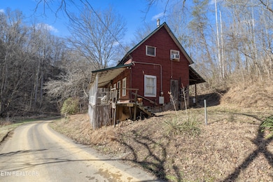 1566 Hawk Ln, Seymour, TN 37865 - photo 3