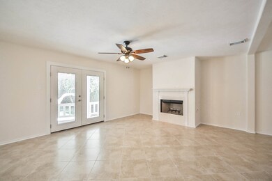 5475 Appleblossom Ln, Friendswood, TX 77546 - photo 7