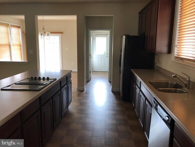 23105 Frederick Rd, Clarksburg, MD 20871 - photo 5