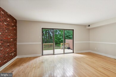 220 Bishop Dr, Aston, PA 19014 - photo 3