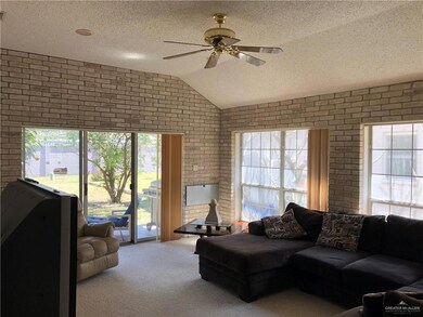 932 Katrin Dr, Alamo, TX 78516 - photo 2