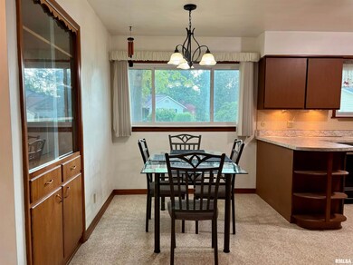 2707 2nd St, Moline, IL 61265 - photo 5