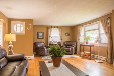 228 Fairview Ave, Chicopee, MA 01013 - photo 6