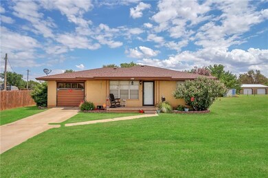 217 N Fleming, Cordell, OK 73632, Front of Home.