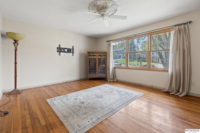 6235 N 75th St, Omaha, NE 68134 - photo 2