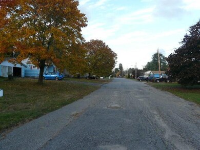 23 Osborn St, Lisbon, ME 04250 - photo 3