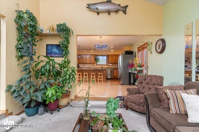 06-Family Room_MAX6017