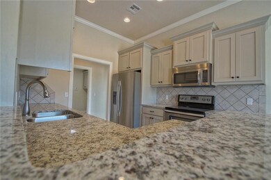 2208 Timbers Blvd, Shawnee, OK 74804 - photo 4