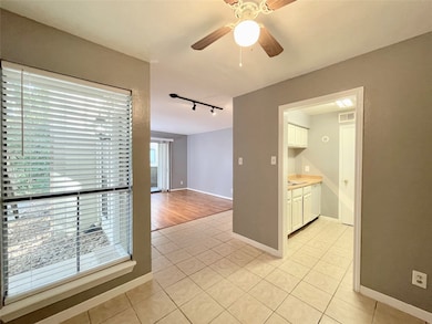 3500 Tangle Brush Dr unit 3, Spring, TX 77381 - photo 7