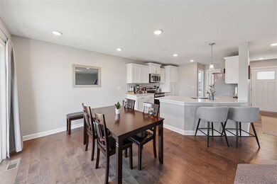 2301 NW Beechwood St, Ankeny, IA 50023 - photo 6