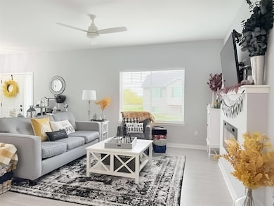 9110 Spring Crest Ln, West Des Moines, IA 50266 - photo 4