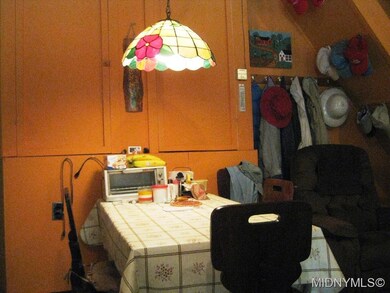 Cupboards Open On 2 Sides