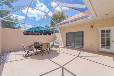 Private Screened Courtyard